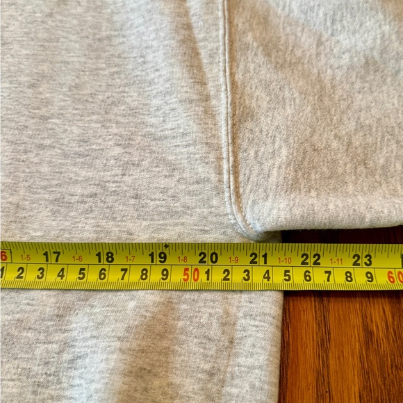 University of Delaware Rhinestone Sweatshirt - Fightin' Blue Hens YoUDee - Picture 3 of 5